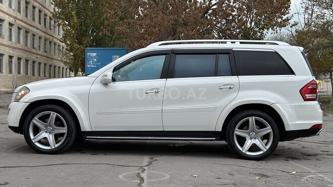 Mercedes GL 550 2010, 179,000 km - 5.5 l - Bakı