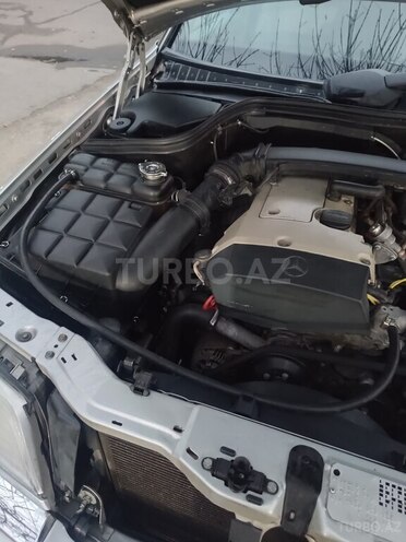 Mercedes E 230 1998, 268,000 km - 2.3 l - Mingəçevir