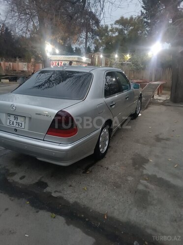 Mercedes E 230 1998, 268,000 km - 2.3 l - Mingəçevir