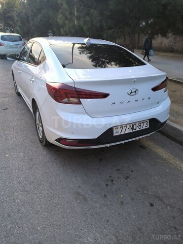 Hyundai Elantra 2019, 131,000 km - 1.6 l - Bakı