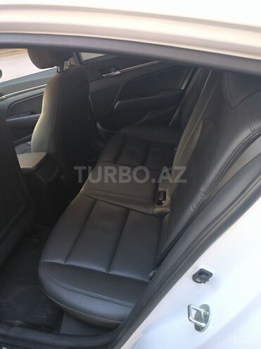 Hyundai Elantra 2019, 131,000 km - 1.6 l - Bakı