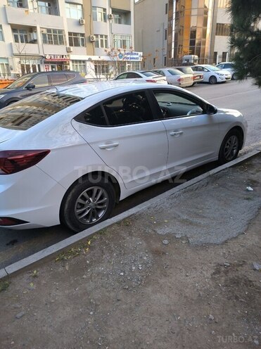 Hyundai Elantra 2019, 131,000 km - 1.6 l - Bakı