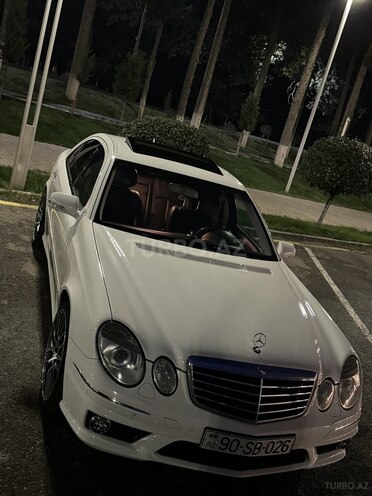 Mercedes E 320 2008, 250,000 km - 3.0 l - Masallı