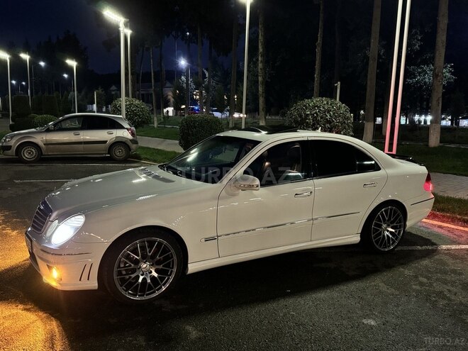 Mercedes E 320 2008, 250,000 km - 3.0 l - Masallı