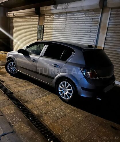 Opel Astra 2004, 340,000 km - 1.4 l - Bakı