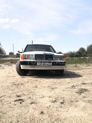 Mercedes 190 1991, 375,698 km - 2.0 l - Salyan