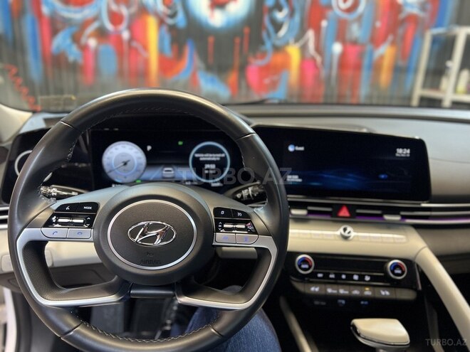 Hyundai Elantra 2022, 32,000 km - 1.6 l - Bakı