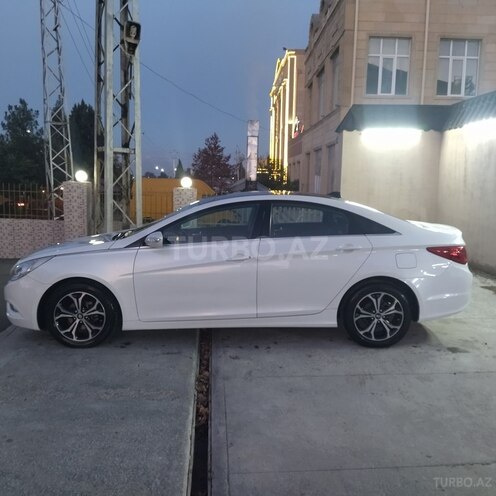 Hyundai Sonata 2010, 228,000 km - 2.4 l - Gəncə