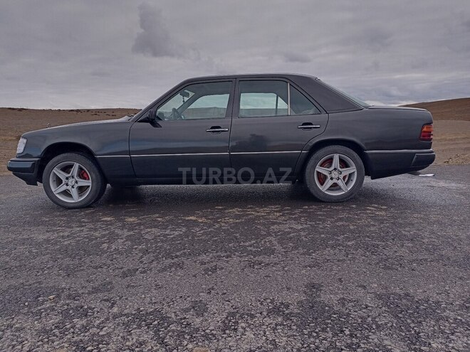Mercedes E 300 d 1991, 649,563 km - 3.0 л - Tovuz