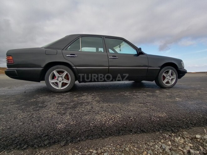 Mercedes E 300 d 1991, 649,563 km - 3.0 л - Tovuz