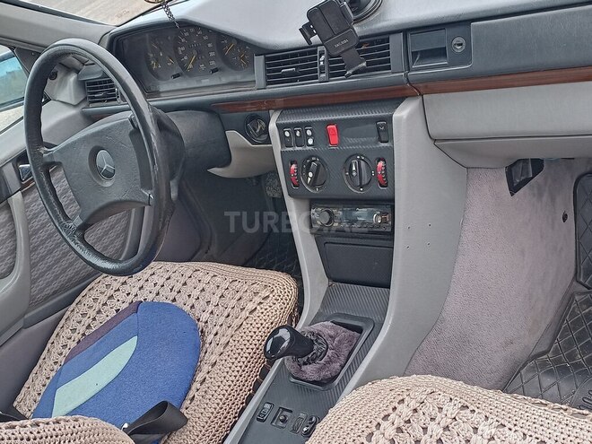 Mercedes E 300 d 1991, 649,563 km - 3.0 л - Tovuz