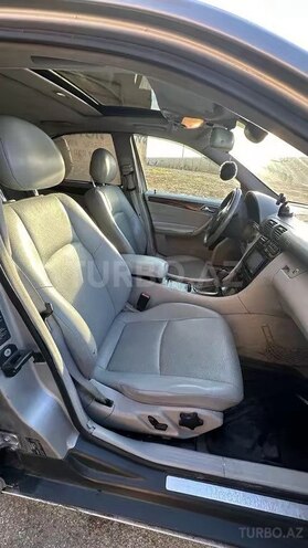 Mercedes C 240 2001, 330,056 km - 2.6 л - Xudat