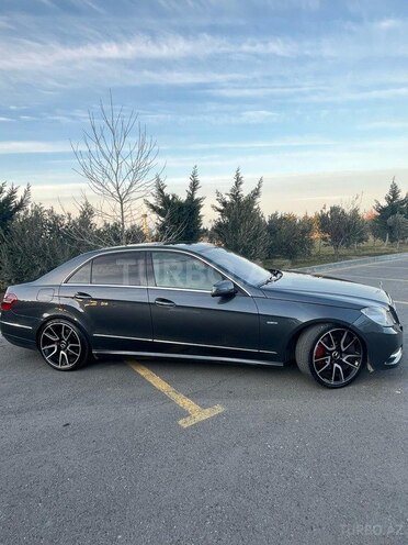 Mercedes E 300 d 2010, 298,050 km - 3.0 l - Bakı