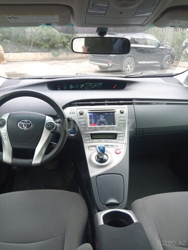 Toyota Prius 2015, 308,994 km - 1.8 л - Bakı