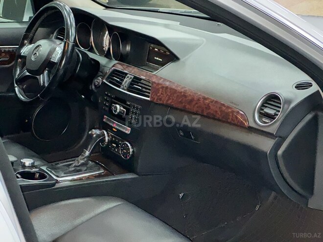 Mercedes C 250-15