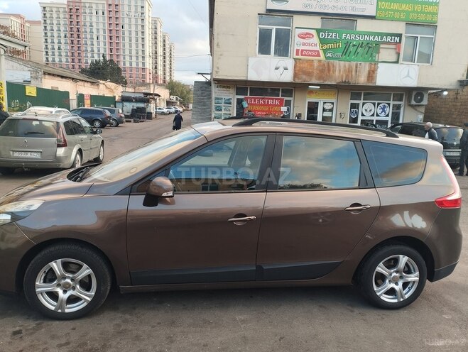 Renault Scenic 2009, 380,000 km - 1.5 l - Bakı