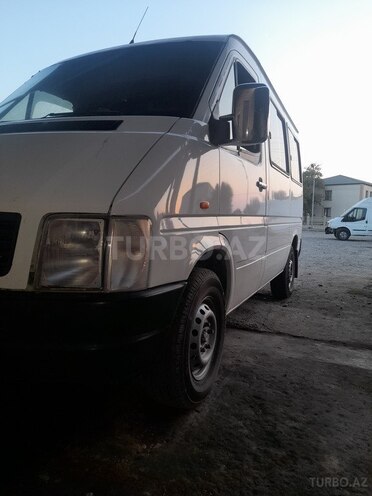 Mercedes Sprinter 209 2002, 600,000 km - 2.9 l - Neftçala