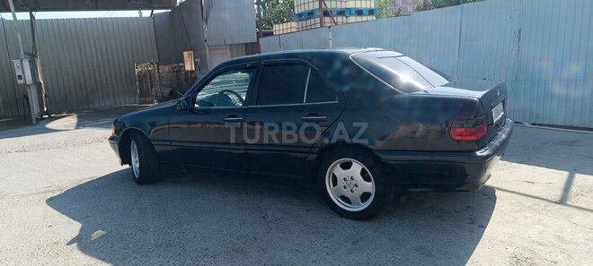 Mercedes C 200 1995, 232,535 km - 2.0 l - Bakı