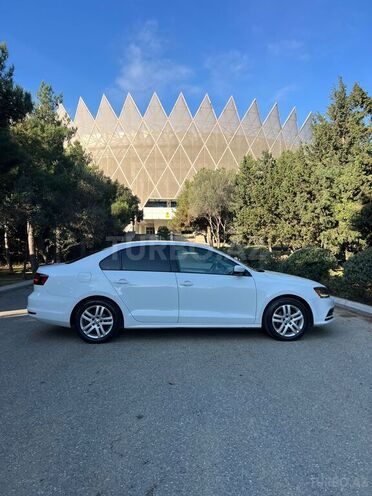 Volkswagen Jetta 2017, 125,000 km - 1.4 l - Bakı