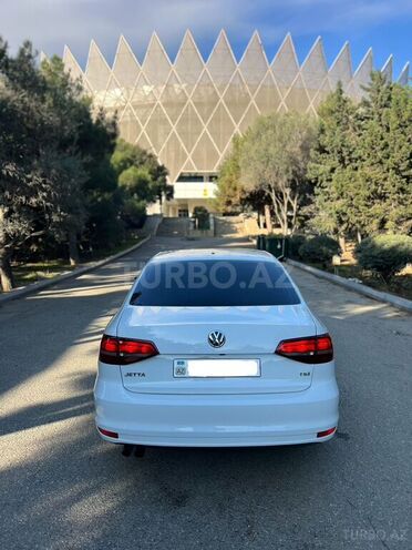 Volkswagen Jetta 2017, 125,000 km - 1.4 l - Bakı