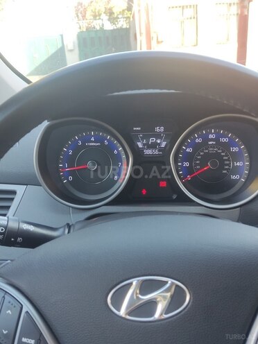 Hyundai Elantra 2015, 158,000 km - 1.8 л - Tovuz
