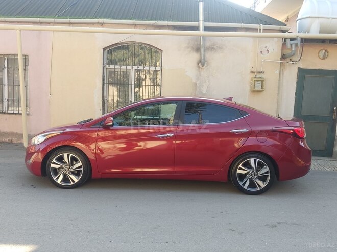 Hyundai Elantra 2015, 158,000 km - 1.8 л - Tovuz