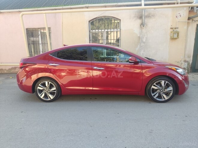 Hyundai Elantra 2015, 158,000 km - 1.8 л - Tovuz