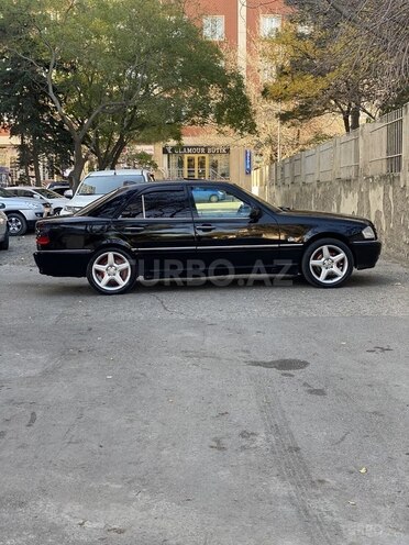 Mercedes C 230 1998, 111,626 km - 2.3 l - Bakı