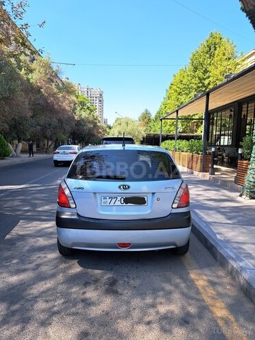 Kia Rio 2006, 247,000 km - 1.5 л - Bakı