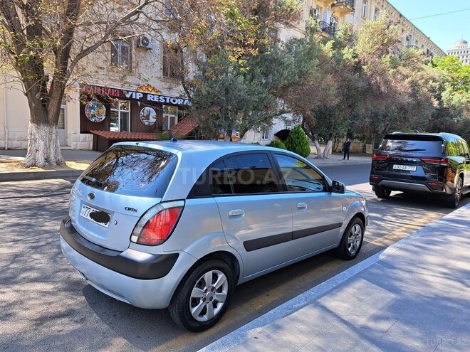 Kia Rio 2006, 247,000 km - 1.5 л - Bakı