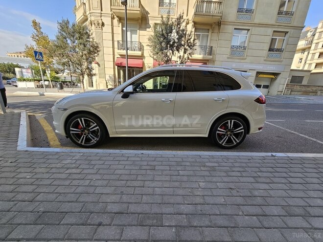 Porsche Cayenne GTS 2014, 93,200 km - 4.8 l - Bakı