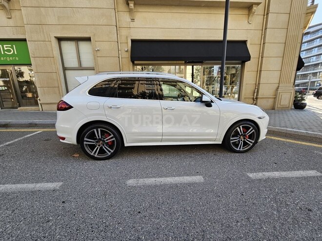 Porsche Cayenne GTS 2014, 93,200 km - 4.8 l - Bakı