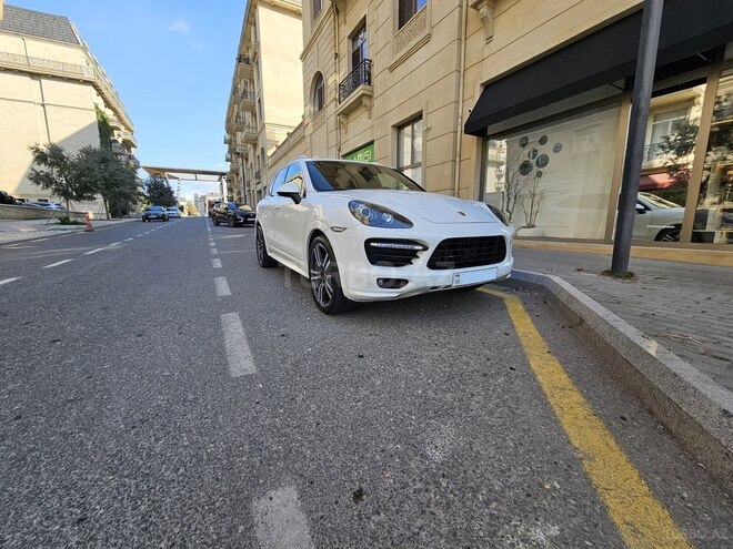 Porsche Cayenne GTS 2014, 93,200 km - 4.8 l - Bakı