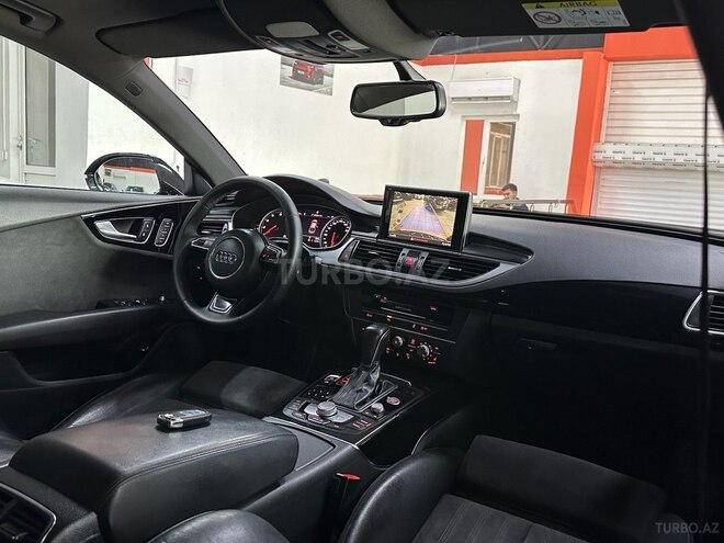 Audi A7-19
