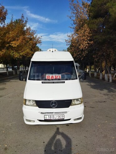 Mercedes Sprinter 412 2000, 563,289 km - 2.9 l - Sabirabad
