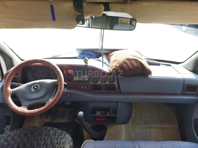 Mercedes Sprinter 412 2000, 563,289 km - 2.9 l - Sabirabad