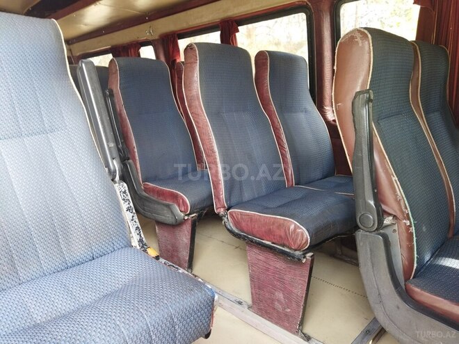 Mercedes Sprinter 412 2000, 563,289 km - 2.9 l - Sabirabad