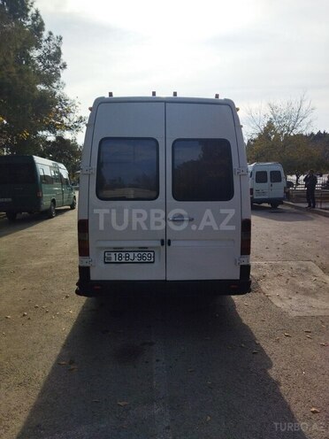 Mercedes Sprinter 412 2000, 563,289 km - 2.9 l - Sabirabad
