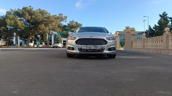 Ford Fusion (North America) 2014, 191,000 km - 1.5 л - Sumqayıt