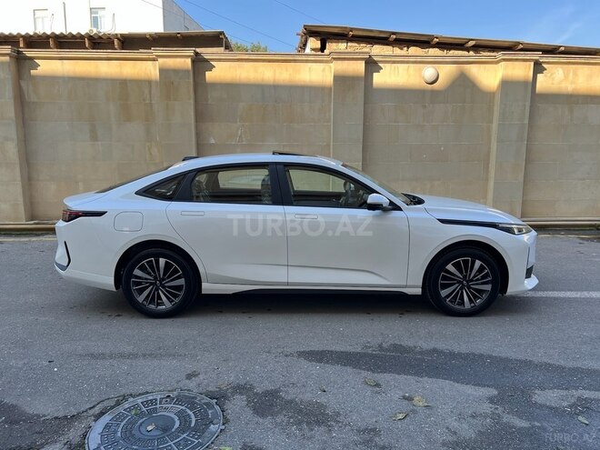 Changan Qiyuan A05 2024, 0 km - 1.5 л - Bakı