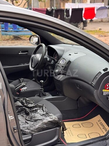 Hyundai i30 2008, 211,000 km - 1.6 l - Bakı