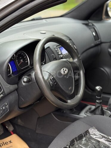 Hyundai i30 2008, 211,000 km - 1.6 l - Bakı