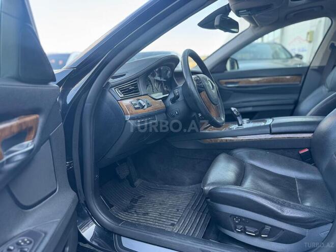 BMW 750 2009, 295,000 km - 4.4 l - Bakı