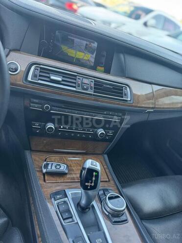 BMW 750 2009, 295,000 km - 4.4 l - Bakı