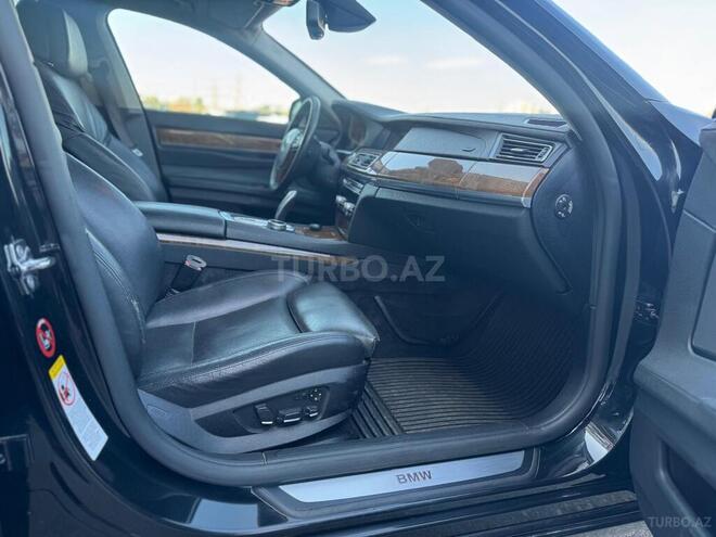BMW 750 2009, 295,000 km - 4.4 l - Bakı