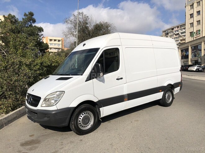 Mercedes Sprinter 313 2009, 318,000 km - 2.2 l - Bakı