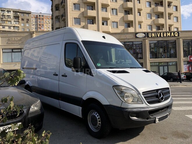 Mercedes Sprinter 313 2009, 318,000 km - 2.2 l - Bakı
