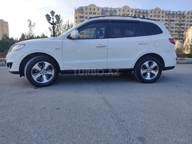 Hyundai Santa Fe 2011, 275,000 km - 2.0 l - Bakı