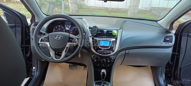 Hyundai Accent 2012, 183,000 km - 1.6 l - Bakı