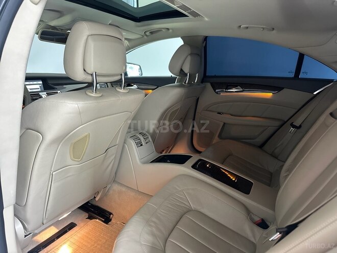 Mercedes CLS 350 2011, 148,000 km - 3.5 l - Bakı